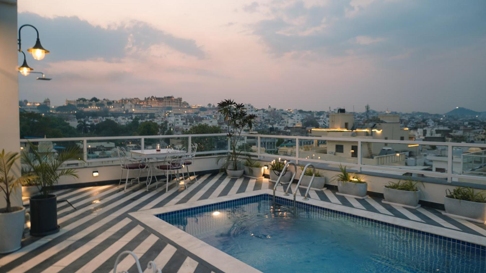 Hotel Naren Villa Udaipur Eksteriør bilde